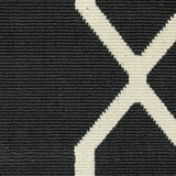 2?x4? Black and Ivory Trellis Indoor Outdoor Area Rug
