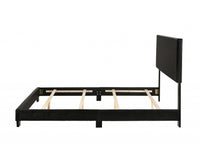 85' X 64' X 47' Queen White Pu Bed