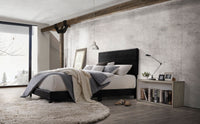 85' X 64' X 47' Queen White Pu Bed