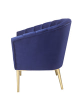 32' X 31' X 34' Blue Accent Chair