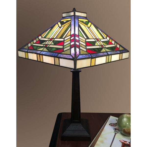 Lucy 1-light Tiffany-style 12-inch Table Lamp