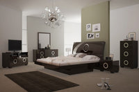 65" X 87"  X 40" 4pc Queen Modern Wenge High Gloss Bedroom Set