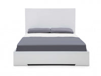 Contemporary White Queen Platform Bed