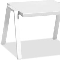 22 X 18 X 16 White Aluminum Side Table