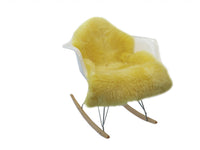 2' x 3' Ivory New Zealand Natural Sheepskin Rug