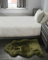 2' x 3' Ivory New Zealand Natural Sheepskin Rug