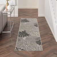 2? x 6? Silver and Gray Indoor Outdoor Runner Rug