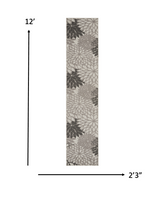2? x 6? Silver and Gray Indoor Outdoor Runner Rug