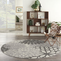 2? x 6? Silver and Gray Indoor Outdoor Runner Rug
