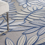 5? x 7' Ivory and Navy Leaves Indoor Outdoor Area Rug