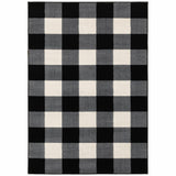 5? x 7? Monochromatic Gingham Pattern Indoor Area Rug