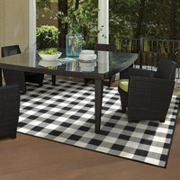 7?x10? Black and Ivory Gingham Indoor Outdoor Area Rug