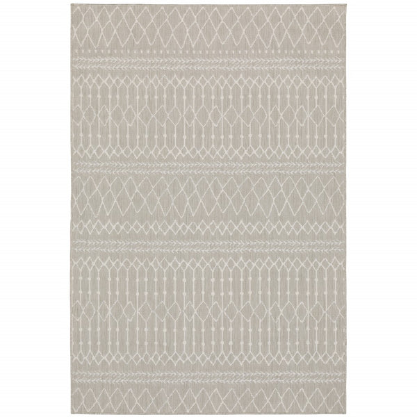 5?x7? Gray and Ivory Geometric Indoor Outdoor Area Rug