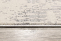 2? x 3? Ivory Distressed Ikat Pattern Scatter Rug