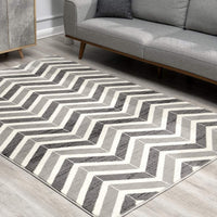 2? x 4? Gray Distressed Chevron Area Rug