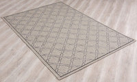 5? x 8? Gray Geometric Lattice Area Rug