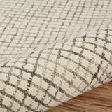 5? x 8? Tan and Ivory Grid Area Rug