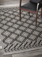 5? x 7? Black Geometric Indoor Outdoor Area Rug