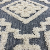 6? Round Gray and Cream Geometric Area Rug