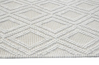 5? x 7? Ivory Diamond Lattice Modern Area Rug