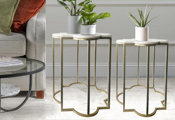 Set of Two White Marble and Gold Quatrefoil Nesting End Tables